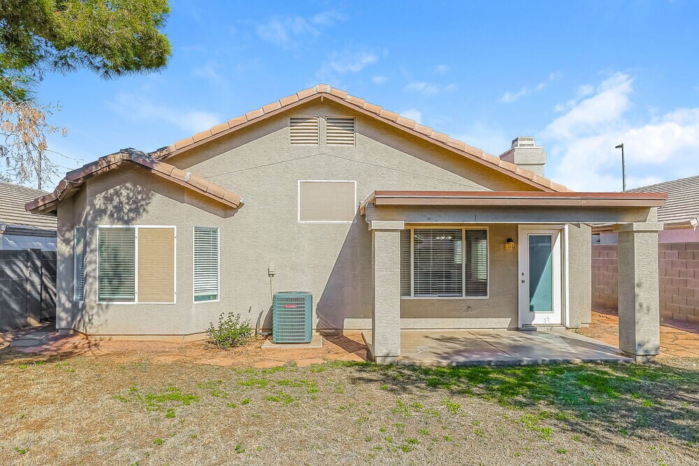Building Photo - 3951 E Kroll Ct