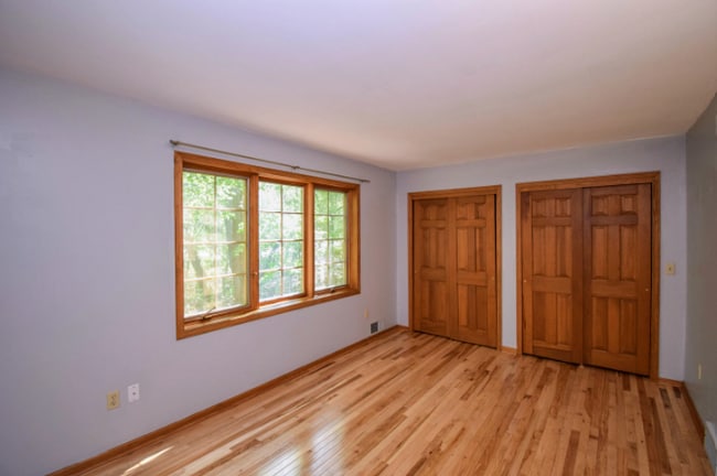 Building Photo - S43W30464 Stone Gate Ln