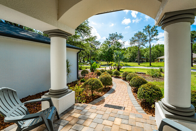 Building Photo - 27351 Golf Course Loop