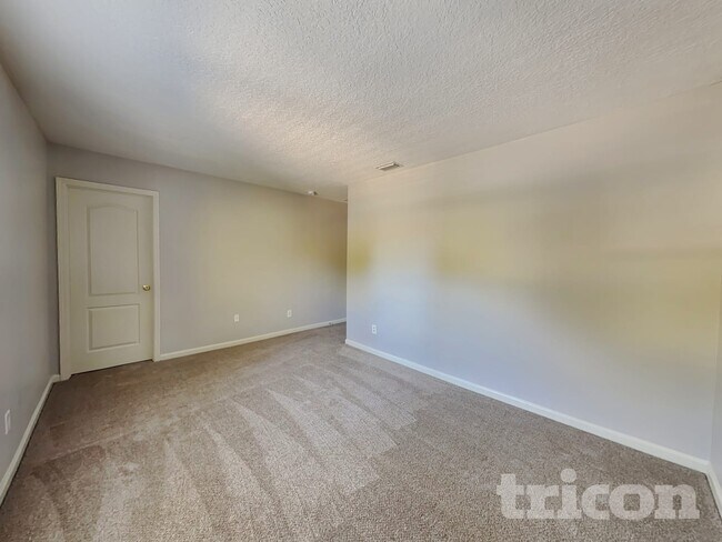 Building Photo - 1178 Dawn Creek Ct