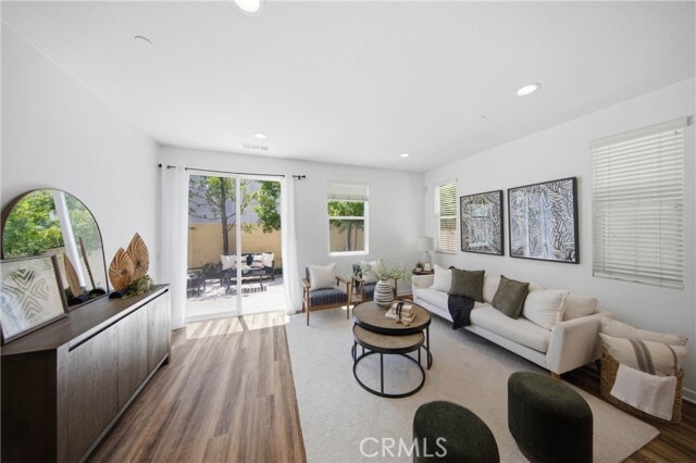 Building Photo - 385 N Avelina Way