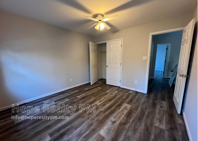 Building Photo - 5303 Highberry Woods Rd