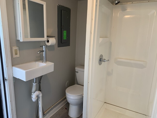 first floor bathroom - 334 W 29th St
