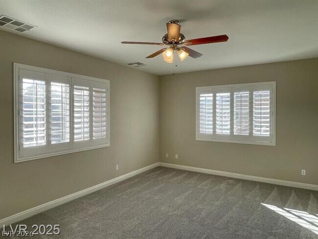 Building Photo - 12048 La Palmera Ave