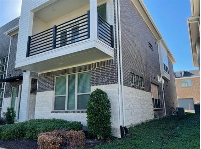 Building Photo - 504 Harmon Dr
