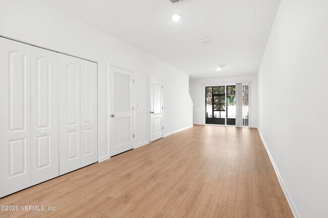 Building Photo - 135 Palmetto Rdg Rd