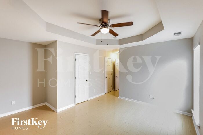 Building Photo - 129 Reese Dr