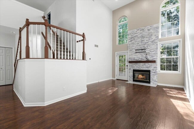 Building Photo - 41784 Glade Rd