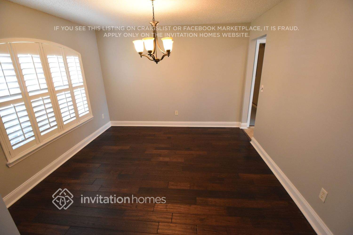 Building Photo - 513 Cricket Cove Ct