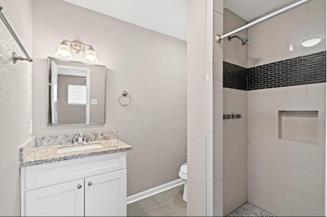 Building Photo - 6610 Rockergate Dr