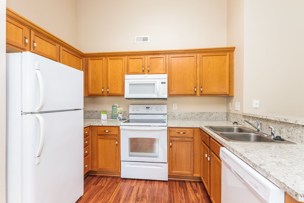 Building Photo - 2909 Deep Cove Dr NW