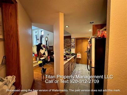 Building Photo - 207 E Irving Ave