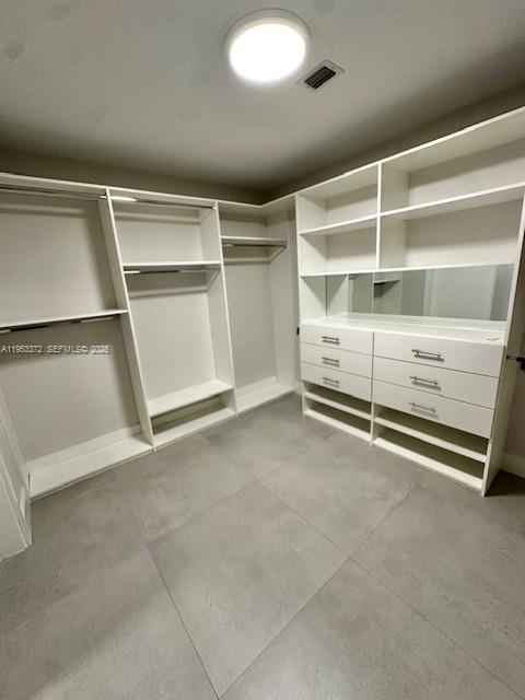 Building Photo - 16385 Biscayne Blvd