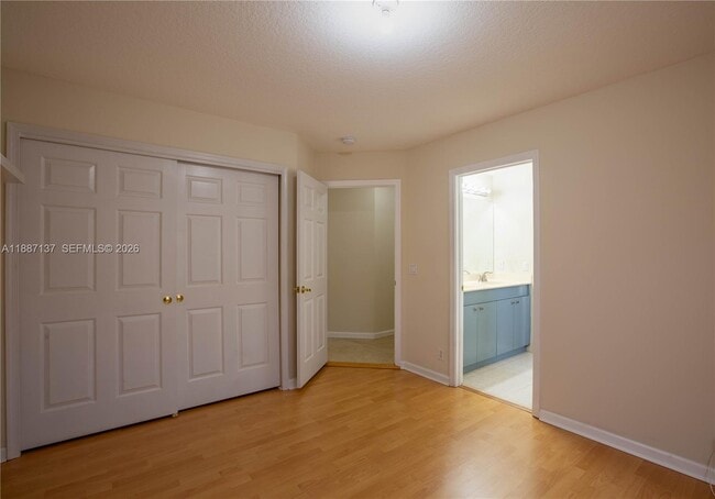 Building Photo - 18520 SW 39th Ct