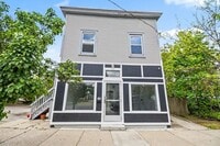Building Photo - 613 Fuller Ave SE