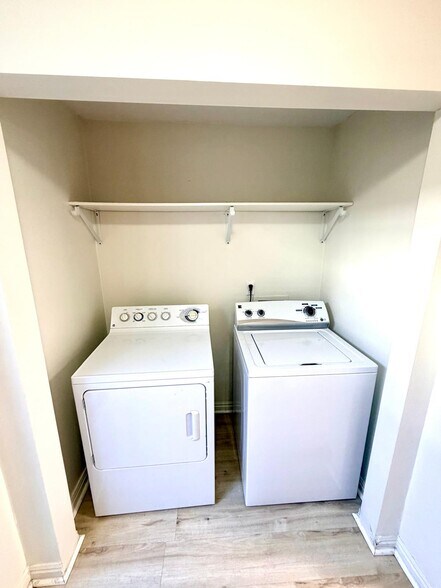 Building Photo - 1401 W 2250 S