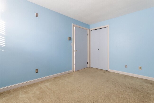 Building Photo - 36 Essex St