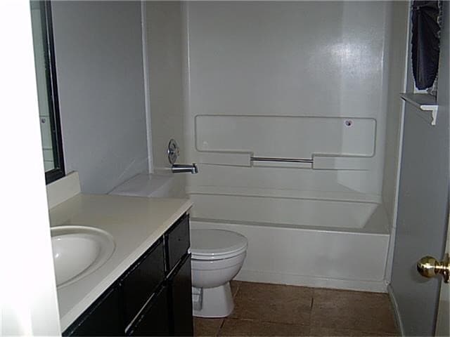 Building Photo - 5418 Baslow Dr