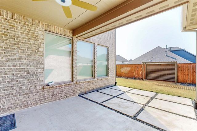 Building Photo - 691 Meandering Ln