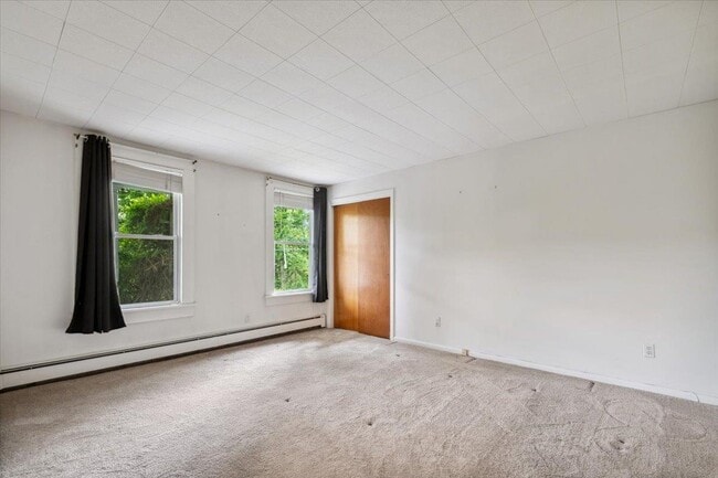 Building Photo - 426 Horsepound Rd