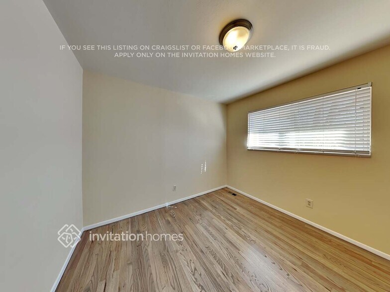 Building Photo - 77 Landoe Ln