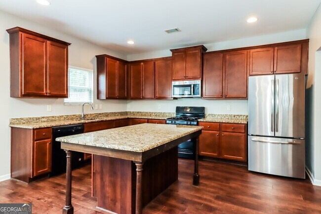 Building Photo - 2097 Juniper Ives Ct SE