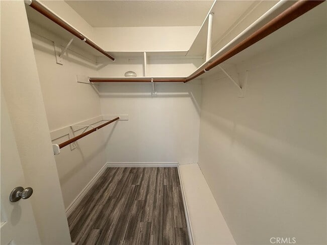 Building Photo - 600 Wakefield Ct