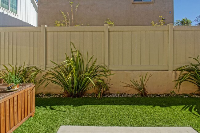 Building Photo - BUILT IN 2019: SPACIOUS & BRIGHT, DETACHED TOWNHOUSE W/ 2-CAR GARAGE & FENCED YARD IN GREAT RESID...