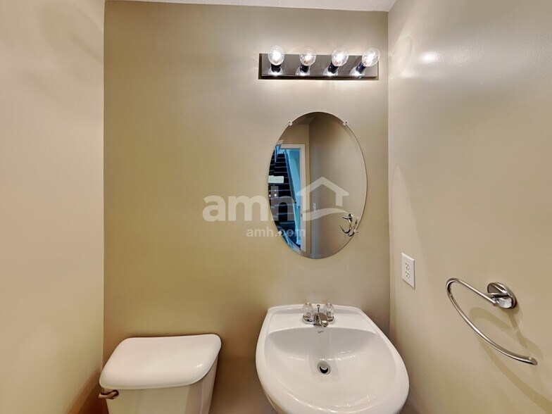 Building Photo - 3333 Cain Harbor Dr
