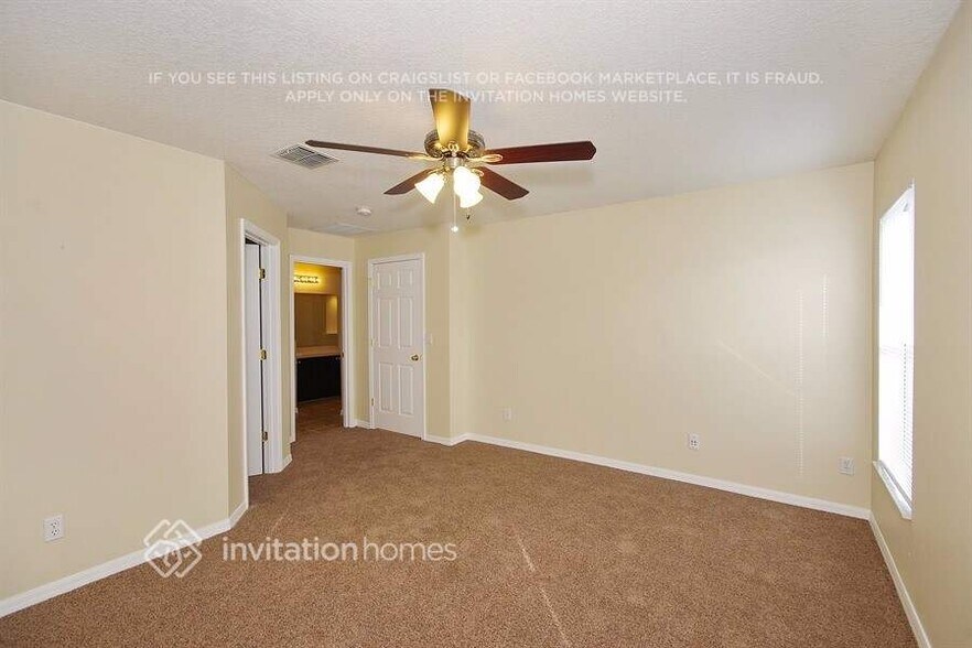 Building Photo - 16951 Sunrise Vista Dr