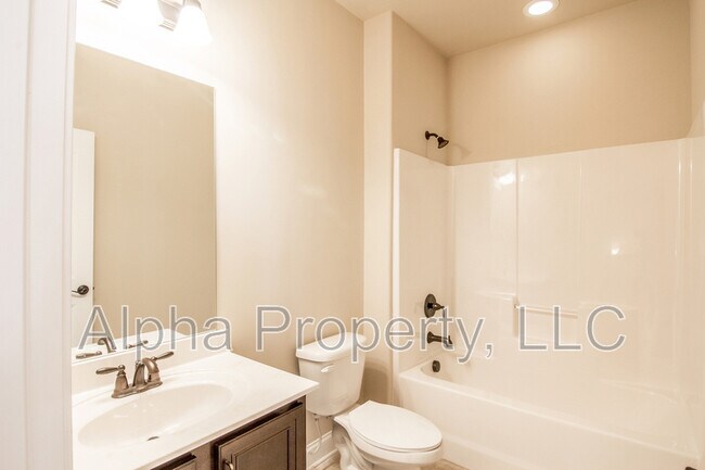 Building Photo - 14 Ossabaw Loop