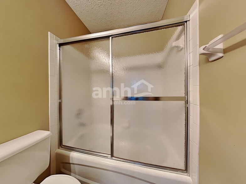 Building Photo - 1363 Wild Horse Dr