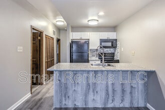 Building Photo - 3823 McRee Ave