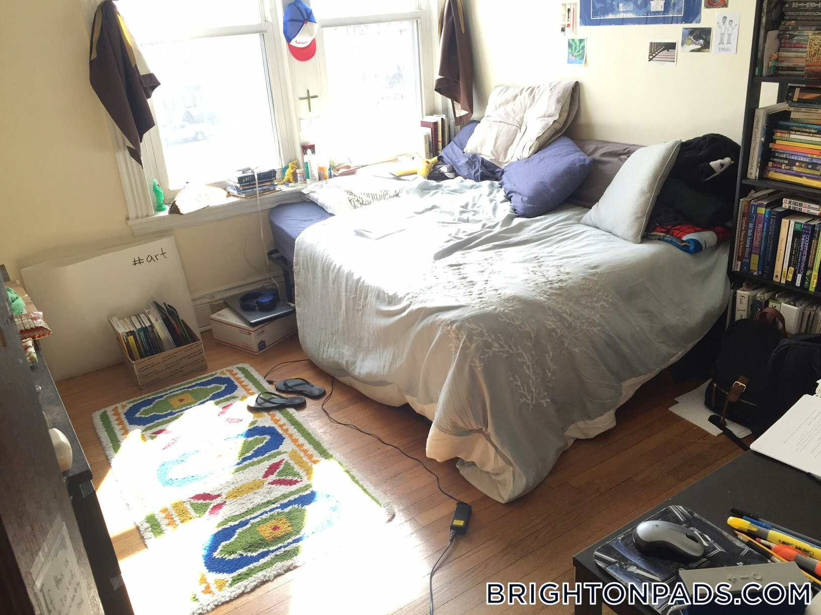 Building Photo - 1719 Commonwealth Ave