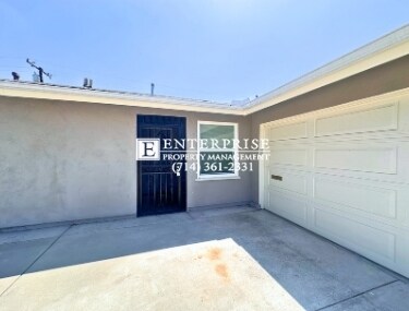 Building Photo - 3-Bedroom Single-Family Home in Garden Grove | Updated Kitchen
