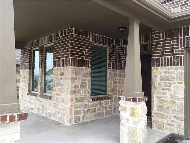 Building Photo - 241 Dragonfly Dr