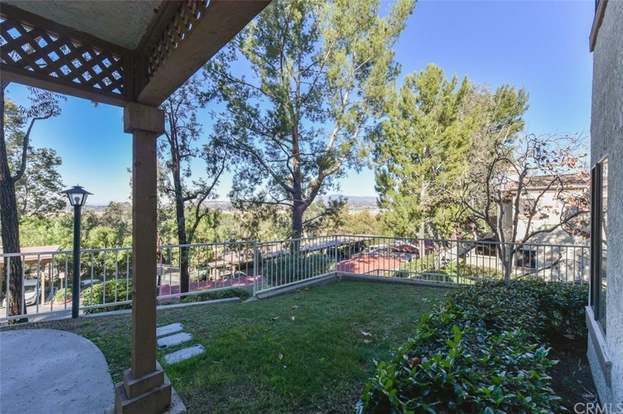 Building Photo - 22757 Lakeway Dr