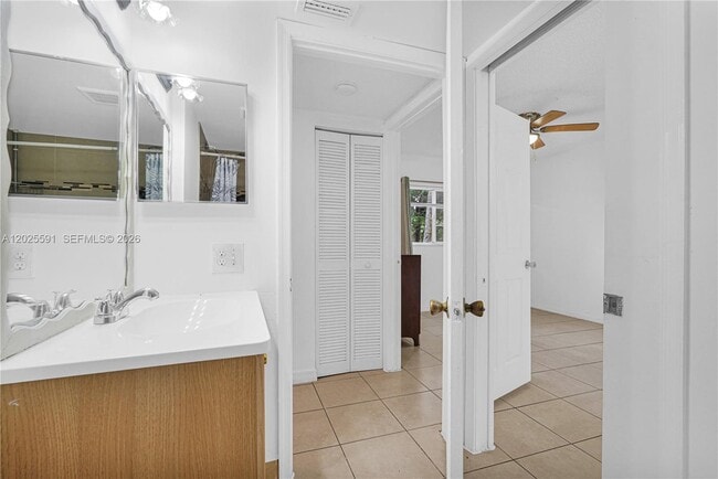 Building Photo - 3680 N 56th Ave