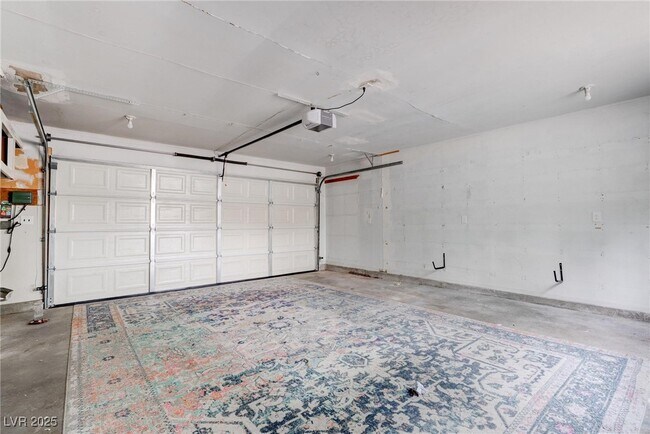 Building Photo - 1404 Campbell Dr