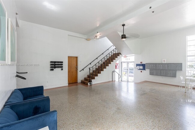 Building Photo - 420 15th St