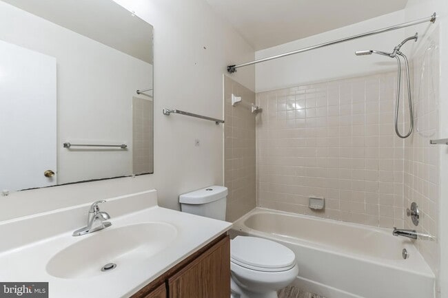 Building Photo - 12196 Dapple Gray Ct