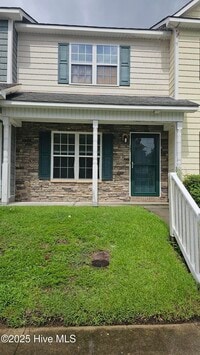 Building Photo - 27 E Doris Ave