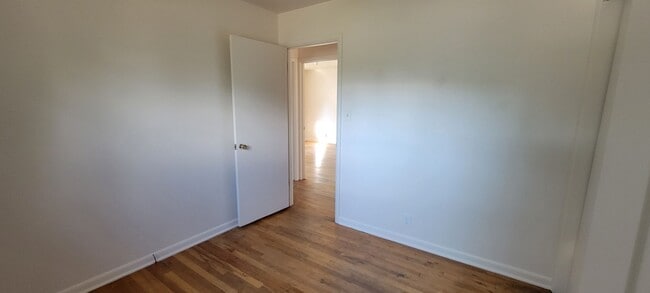 Building Photo - 3 Bedroom 1 Bath Home