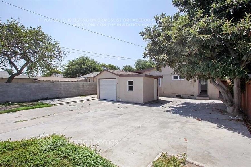 Building Photo - 311 E Cummings Ln