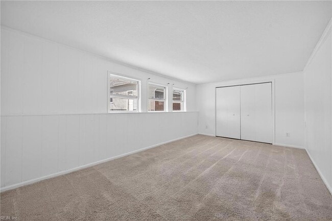 Building Photo - 1013 Sherry Ave