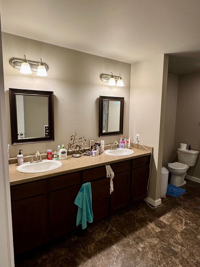 Building Photo - Chic & Comfortable 3-Bed Home in Bozeman’s King Arthur Park