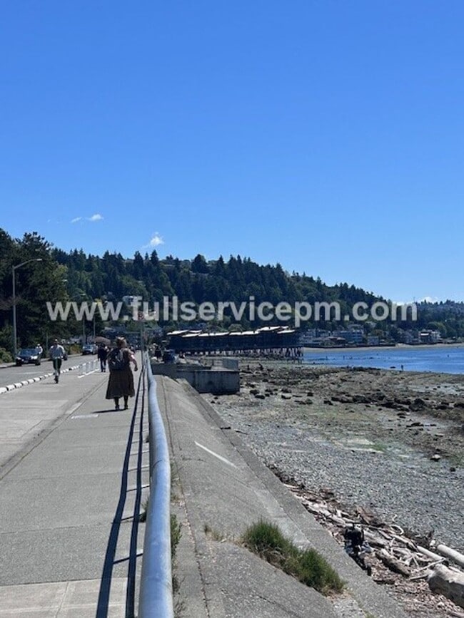 Building Photo - Alki Beach Living! Comfy 1 BD! Puget Sound Views! Super Sunsets!