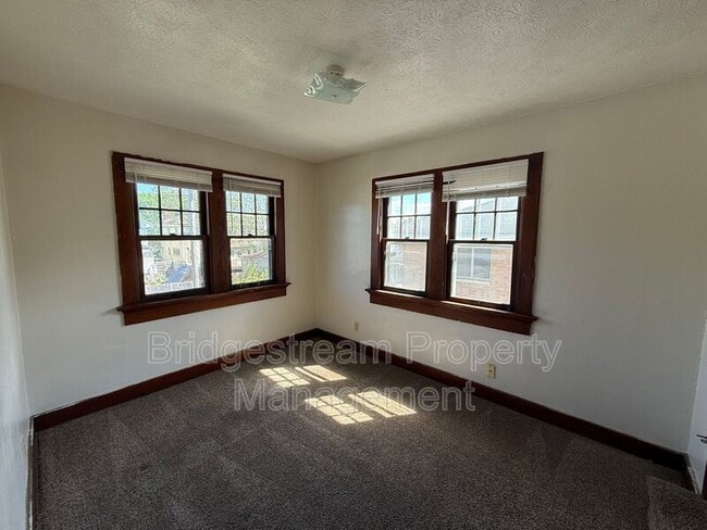 Building Photo - 1411 Wyoming St