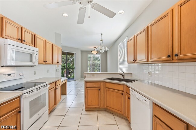 Building Photo - 11270 Jacana Ct
