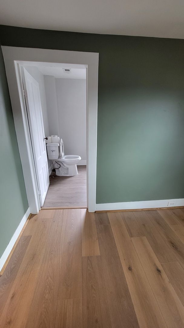 Building Photo - Charming House in Downtown Frederick